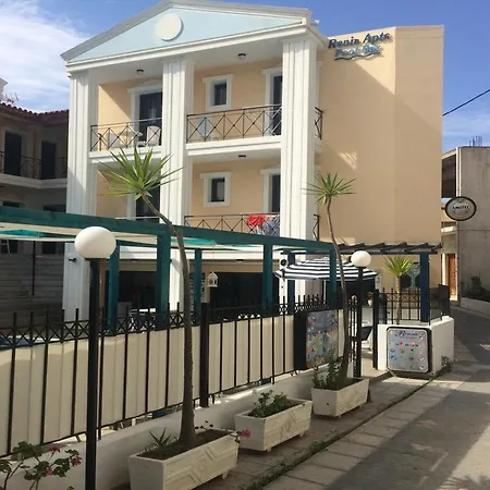 In Agiapelagia For 3 Pers - Crete Agia Pelagia