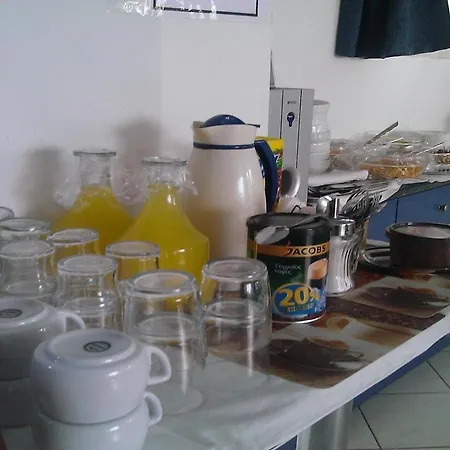 In Agiapelagia For 3 Pers - Crete *