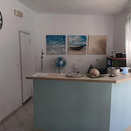 In Agiapelagia For 3 Pers - Crete Apartman Ajía Pelajía